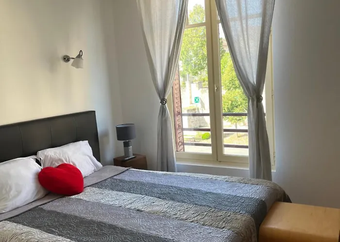 莫尔恩中心酒店 酒店